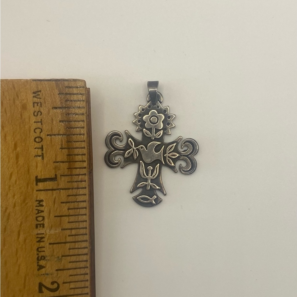 ⭐️JAMES AVERY⭐️ Retired Sterling Silver La Primavera Cross Small Pendant - Picture 3 of 4